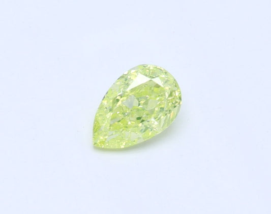 0.31 Karat Tropfen Form Naturdiamant