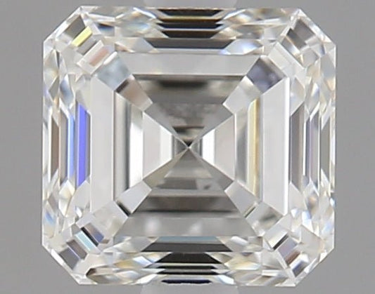 0.9 Karat Asscher Form Naturdiamant